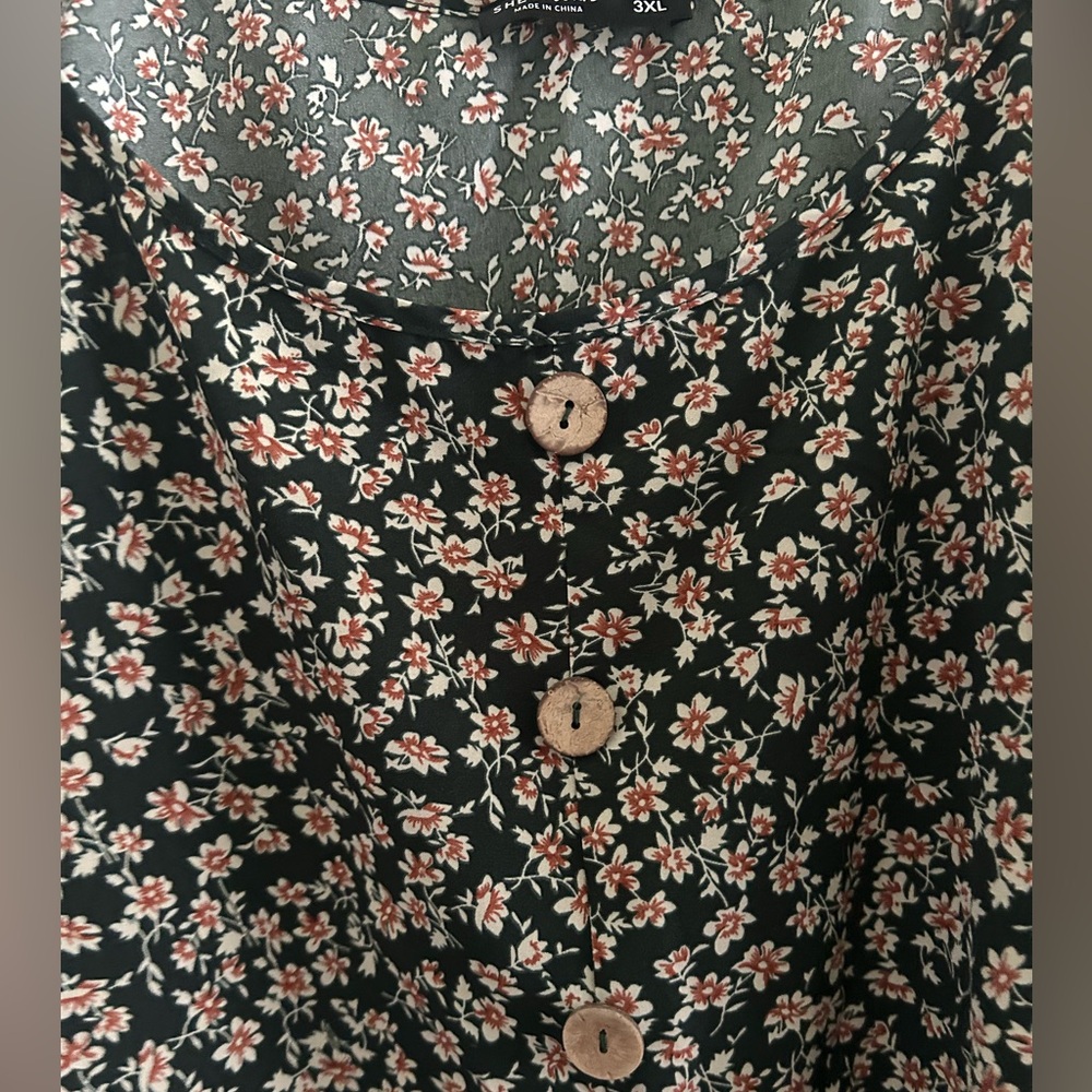 Floral Tank - Picture 2 of 5